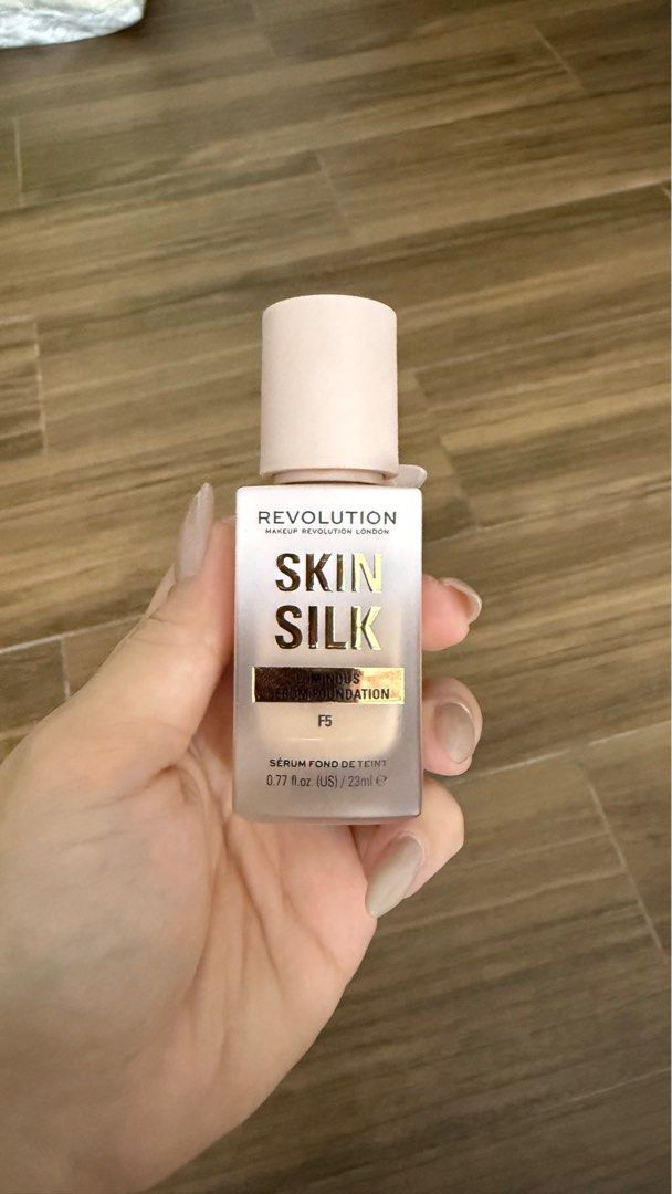 Make up Revolution foundation (Category: Makeup) located in Cebu City. Submitted by gottadeclutter23 (Listing ID 1380537175, Image 2). Description: - used twice - bought in Australia 2 months ago Rfs: not my shade .