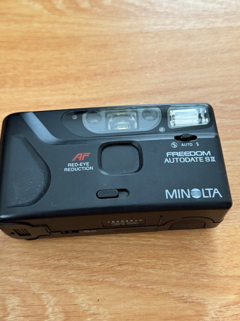 Minolta Film Camera (Category: Cameras) located in Davao. Submitted by vclutter (Listing ID 1380547892, Image 2). Description: Condition 10/10 — working perfectly :) Rfs: upgraded to a new film cam and not being used anymore.