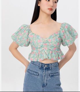 (Category: ) located in . Submitted by clearmyapparels (Listing ID 1380577969, Image 1). Description: .