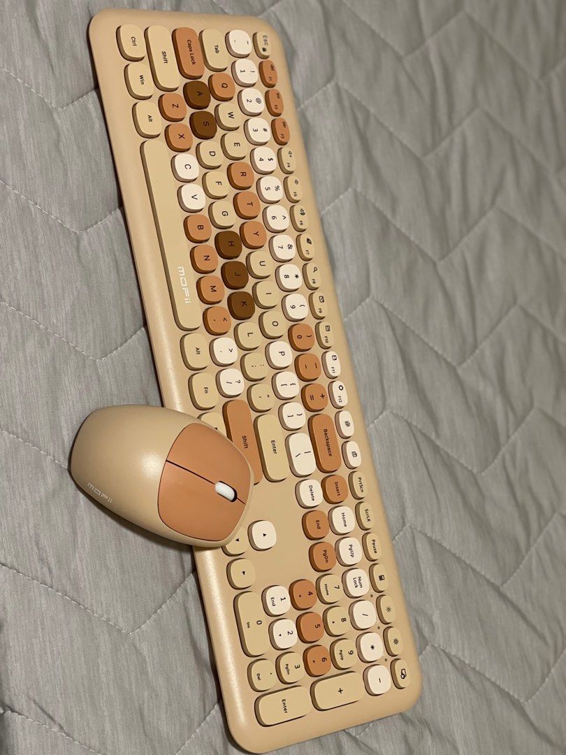 Mofii Wireless Keyboard and Mouse Set - Beige