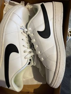 (Category: ) located in . Submitted by shopshop13 (Listing ID 1380543712, Image 1). Description: .