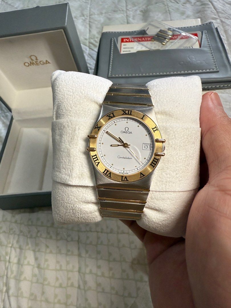 Omega Constellation (Category: Luxury Watches) located in Manila. Submitted by paridet (Listing ID 1380501334, Image 2). Description: Omega Constellation 33mm Quartz 18k Gold Roman Numeral Bezel Original Bracelet with Links and card No scratches 2 years warranty inside parts at Omega Service Center Makati Start June 20, 2025.