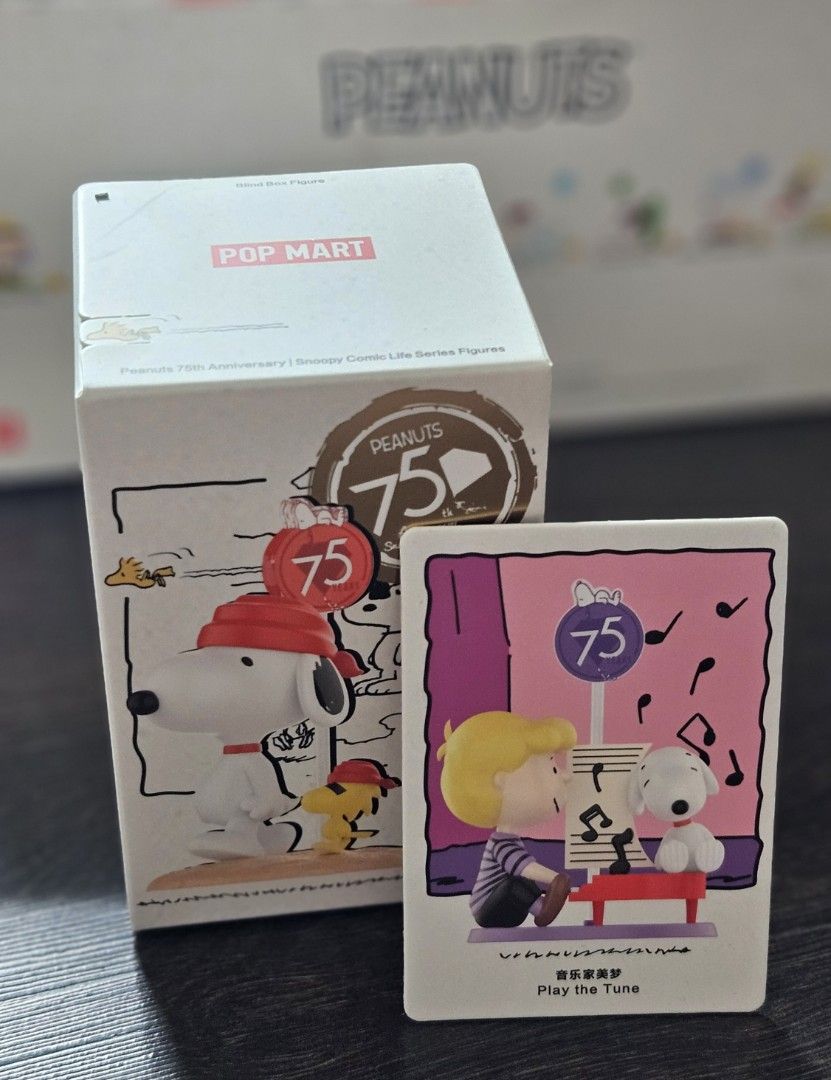 Peanuts 75th Anniversary | Snoopy Comic Life Series Figures - Play the ...