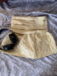 (Category: ) located in . Submitted by ashleyreads (Listing ID 1380536337, Image 1). Description: .
