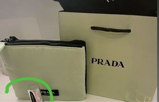 （分類：）位於 。 由 claclaabc 提交（商品編號 1380552336，圖片 1）。簡介： 。