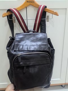 (Kategori: ) berada di . Dikirim oleh mammyelcloset (ID iklan 1380580004, Gambar 1). Deskripsi: .