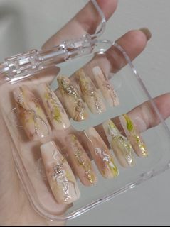 由 zhiqing_bracelets (刊登 ID 1380614063，圖片 1) 提交，位於 的 (類別：)，說明：。