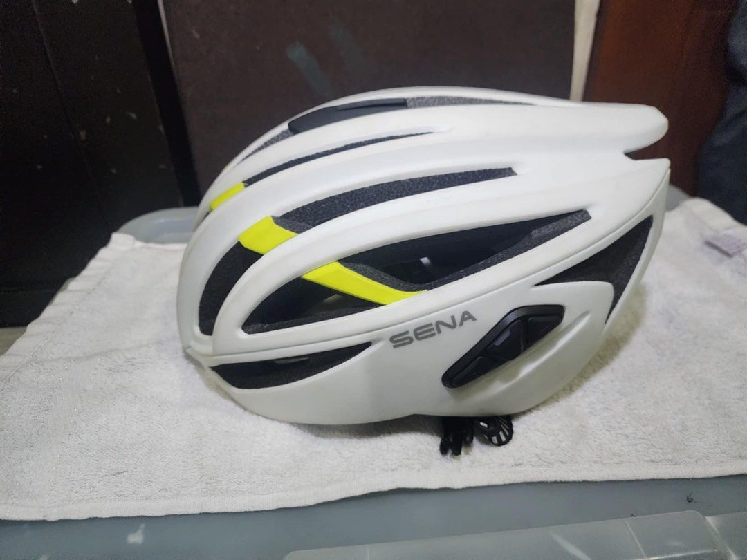 Sena intercom bike helmet (Category: Bicycles) located in Quezon City. Submitted by artsyfartsymanila (Listing ID 1380653848, Image 2). Description: Loc: east ave qc Rfs decluttering Available in good used condition 1 black large 2 white large The Mesh Intercom™ equipped R2 EVO combines safety and technology into a sleek and aerodynamic package built for road cyclists. Whether you are looking to chat rider to rider without shouting or to pair you