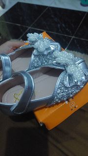 (Kategori: ) berada di . Dikirim oleh preloved_ambu (ID iklan 1380683073, Gambar 1). Deskripsi: .