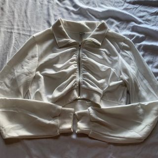 (Category: ) located in . Submitted by preloved_hn (Listing ID 1380688716, Image 1). Description: .