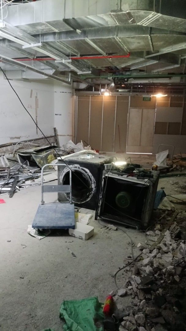 Shop Reinstatement /Hacking/Dismentle /Disposal /full Renovation /Hdb renovation /landed renovation /condo renovation63109553291523114