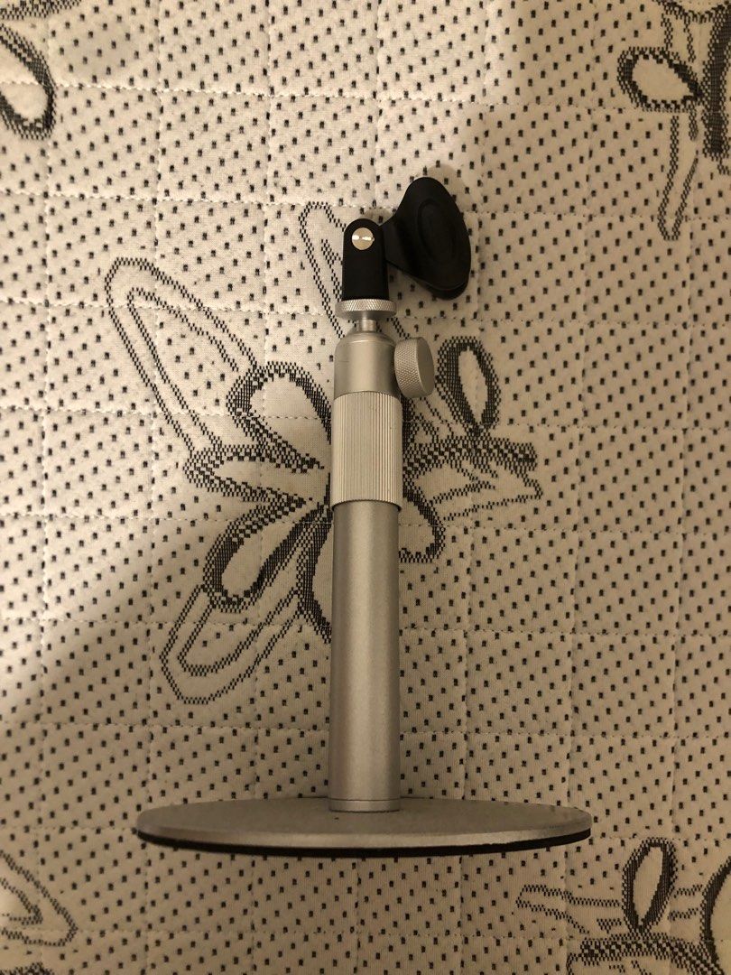 Solid Mic Stand （分類：咪高風/麥克風）位於 Hong Kong。 由 gavinyyeungsinging 提交（商品編號 1380640262，圖片 1）。簡介： 。