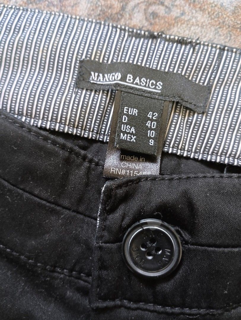 Slack MANGO BASIC (Category: Other Bottoms) located in Puchong. Submitted by lovesandyy (Listing ID 1380581255, Image 2). Description: 📌 puchong.