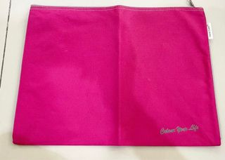 (Kategori: ) berada di . Dikirim oleh prelovedifashion (ID iklan 1380597484, Gambar 1). Deskripsi: .