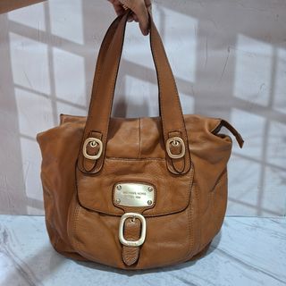 (Kategori: ) berada di . Dikirim oleh babebabyid (ID iklan 1380667429, Gambar 1). Deskripsi: .