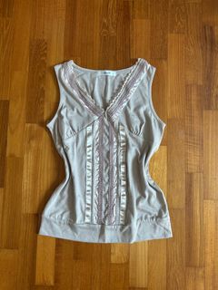 (Category: ) located in . Submitted by carvedwaves (Listing ID 1380511015, Image 1). Description: .
