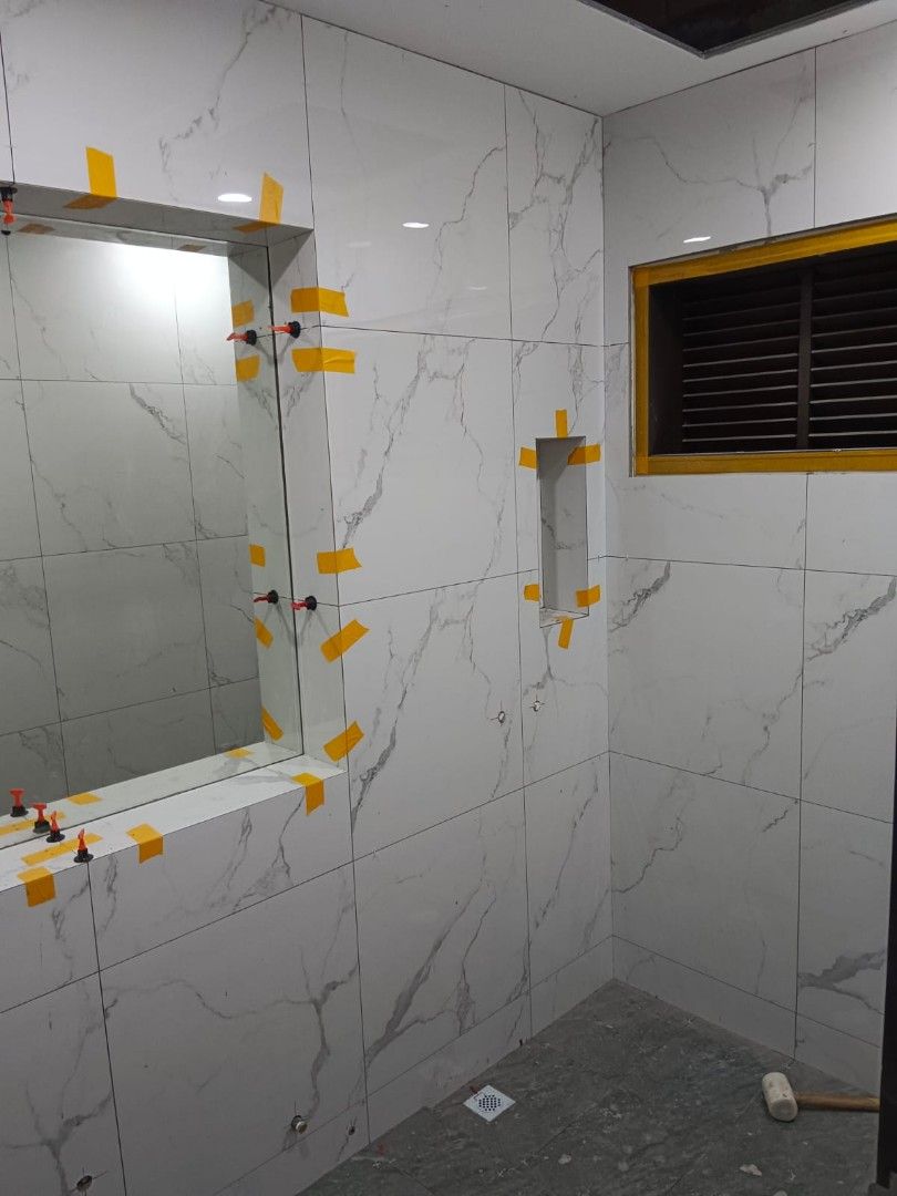 Toilets and kitchen renovations63109200445825114