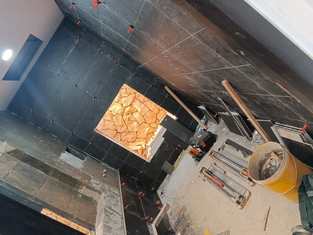 Toilets and kitchen renovations63109200437762111