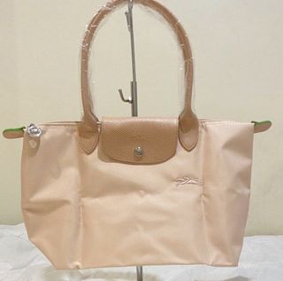 (Kategori: ) berada di . Dikirim oleh comeandbuy.id2 (ID iklan 1380682674, Gambar 1). Deskripsi: .