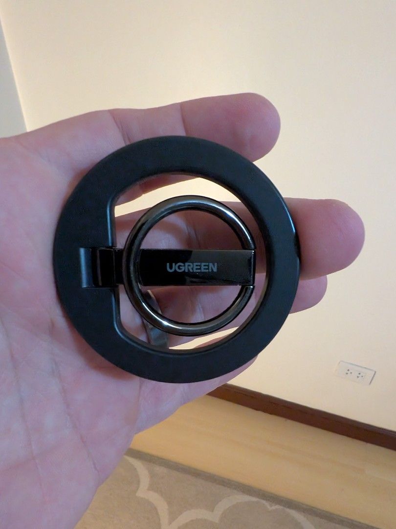 UGreen Magsafe Phone holder (Category: Mounts & Holders) located in Binan City. Submitted by kypace33 (Listing ID 1380603082, Image 1). Description: very sturdy Magsafe phone ring/mount. I don't have a Magsafe phone so this has never been used..