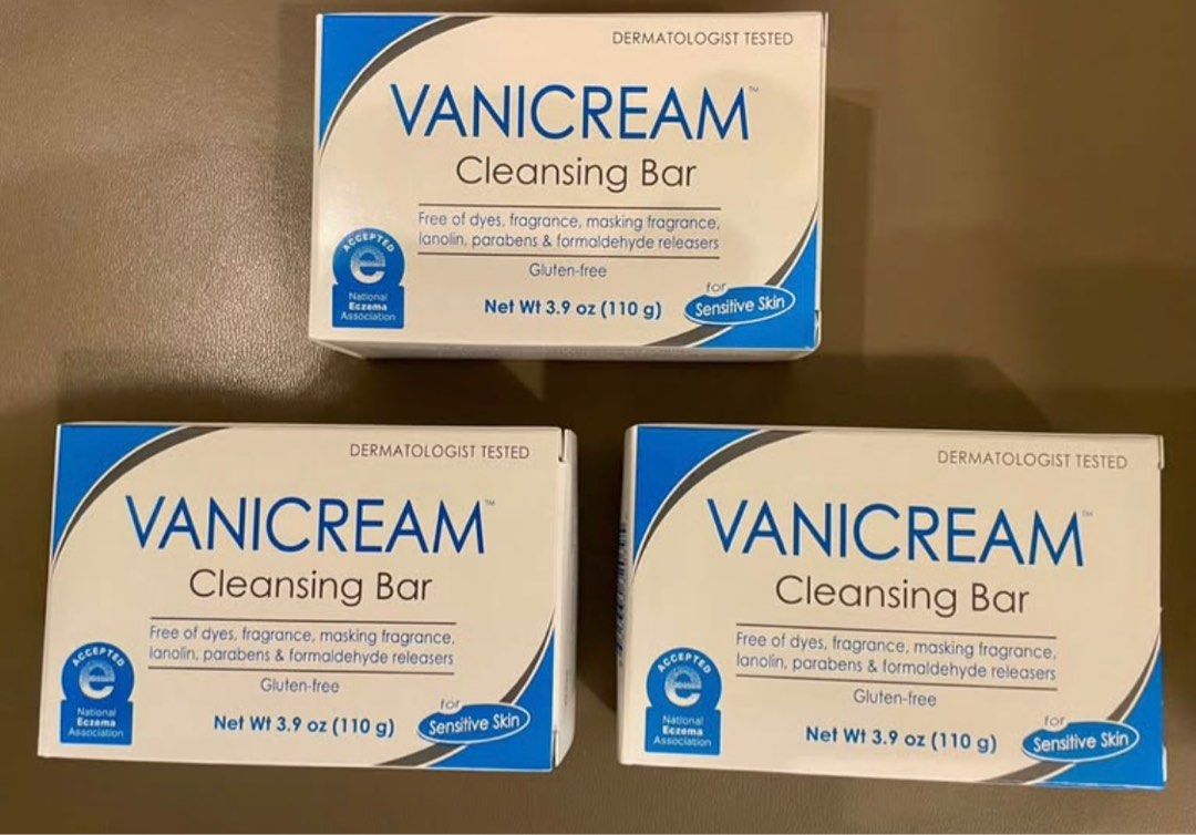 Vanicream Cleansing Bar (Category: Baby Toiletries & Grooming) located in Pasig City. Submitted by alloriginal888 (Listing ID 1380503355, Image 3). Description: A mild and gentle, fragrance-free cleansing bar with Vanicream Cream Base to keep your skin feeling soft and moisturized. Gluten-free..