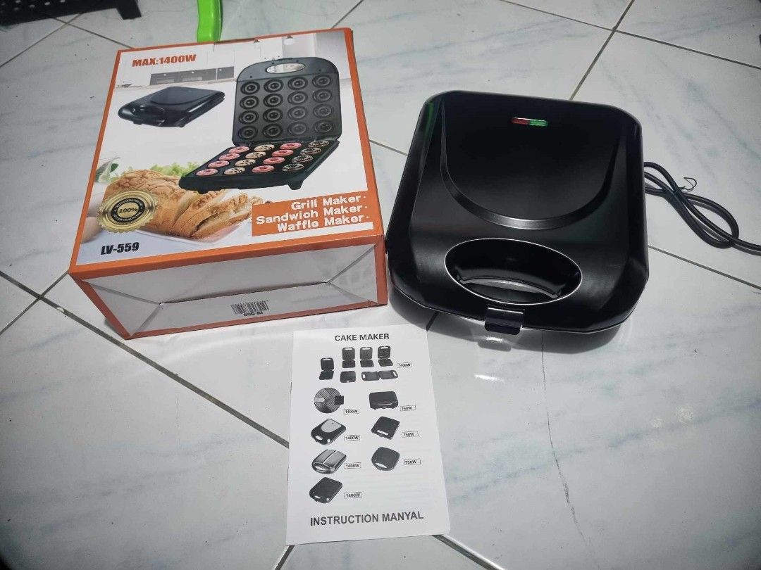 Vb Mini donut Maker (Category: Coffee Machines & Makers) located in Manila. Submitted by dolorchris69891 (Listing ID 1380689086, Image 2). Description: mini donut maker.