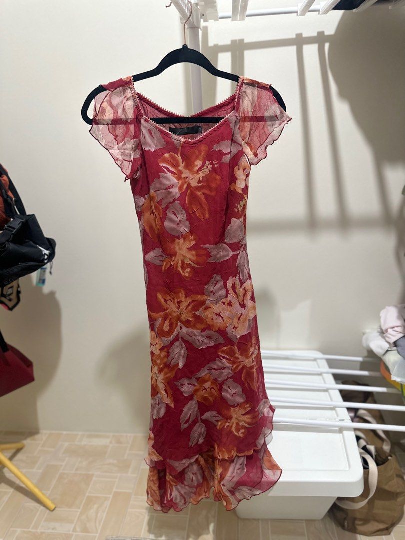 Vintage asymmetrical dress (Category: Dresses) located in Manila. Submitted by hellopanda_07 (Listing ID 1380608038, Image 1). Description: Straight from storage room. Not yet wash Lalamove only!! Shoulder by the buyer. Location: Marikina.