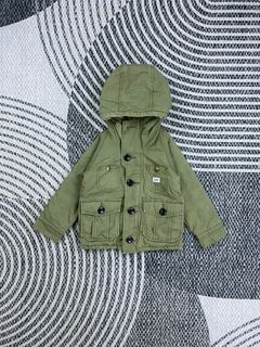 (Category: ) located in . Submitted by .fashionaddict (Listing ID 1380574144, Image 1). Description: .