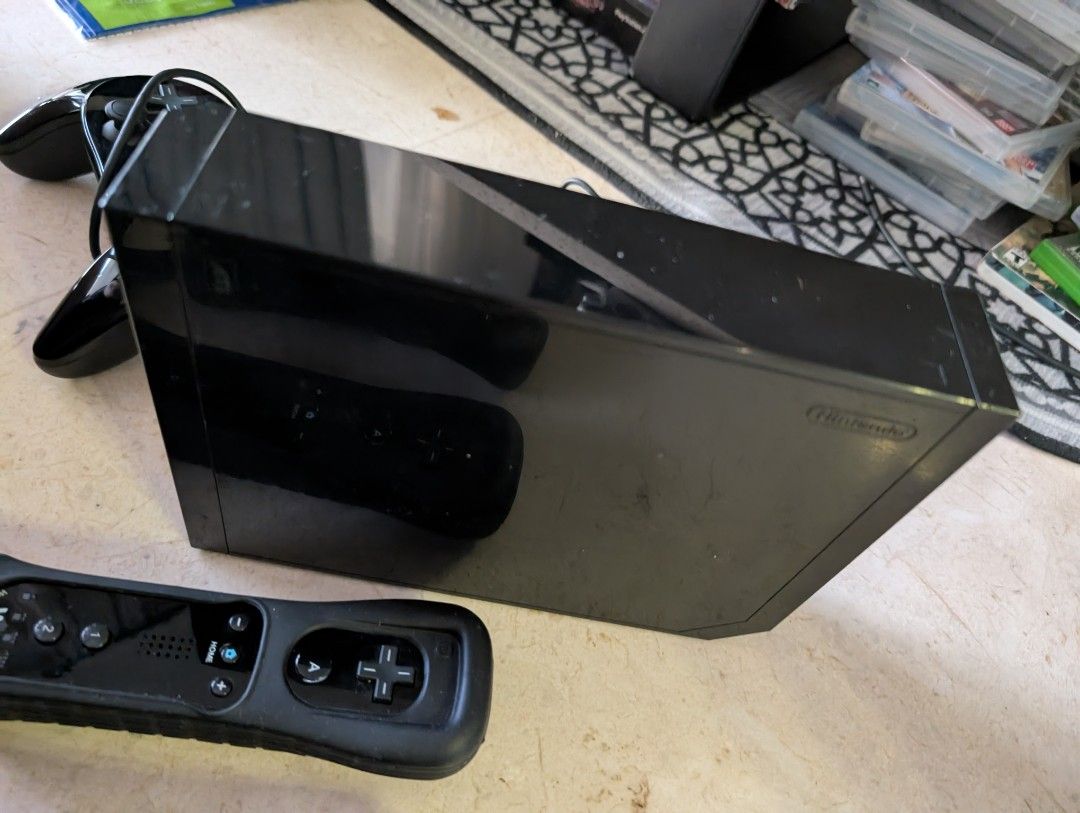Wii console black working nunchuck wiimot controller pro controller  Wiimot motion plus controller63108087515907114