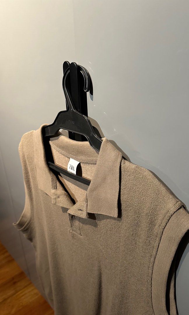 Zara Brown Vest (Category: Vests) located in Quezon City. Submitted by donbcro (Listing ID 1380643330, Image 2). Description: .