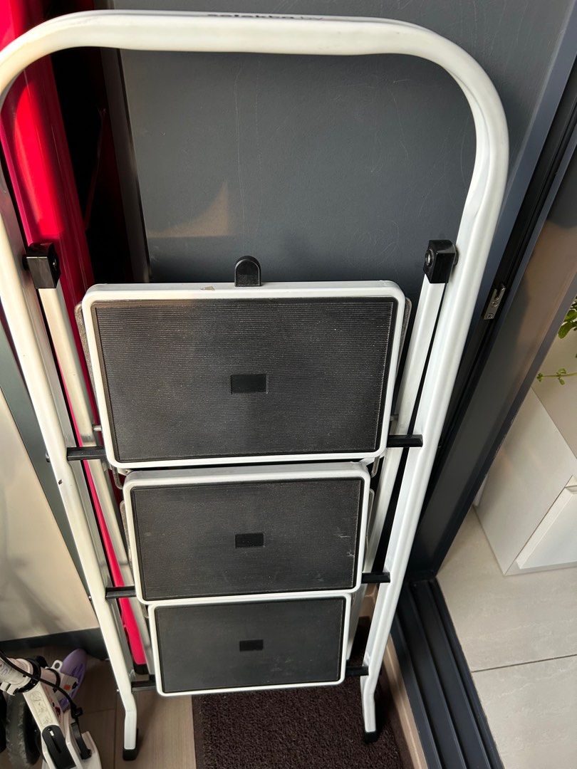 3 step ladder64885400651009112