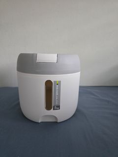 (Category: ) located in . Submitted by mamasoon (Listing ID 1380755172, Image 1). Description: .