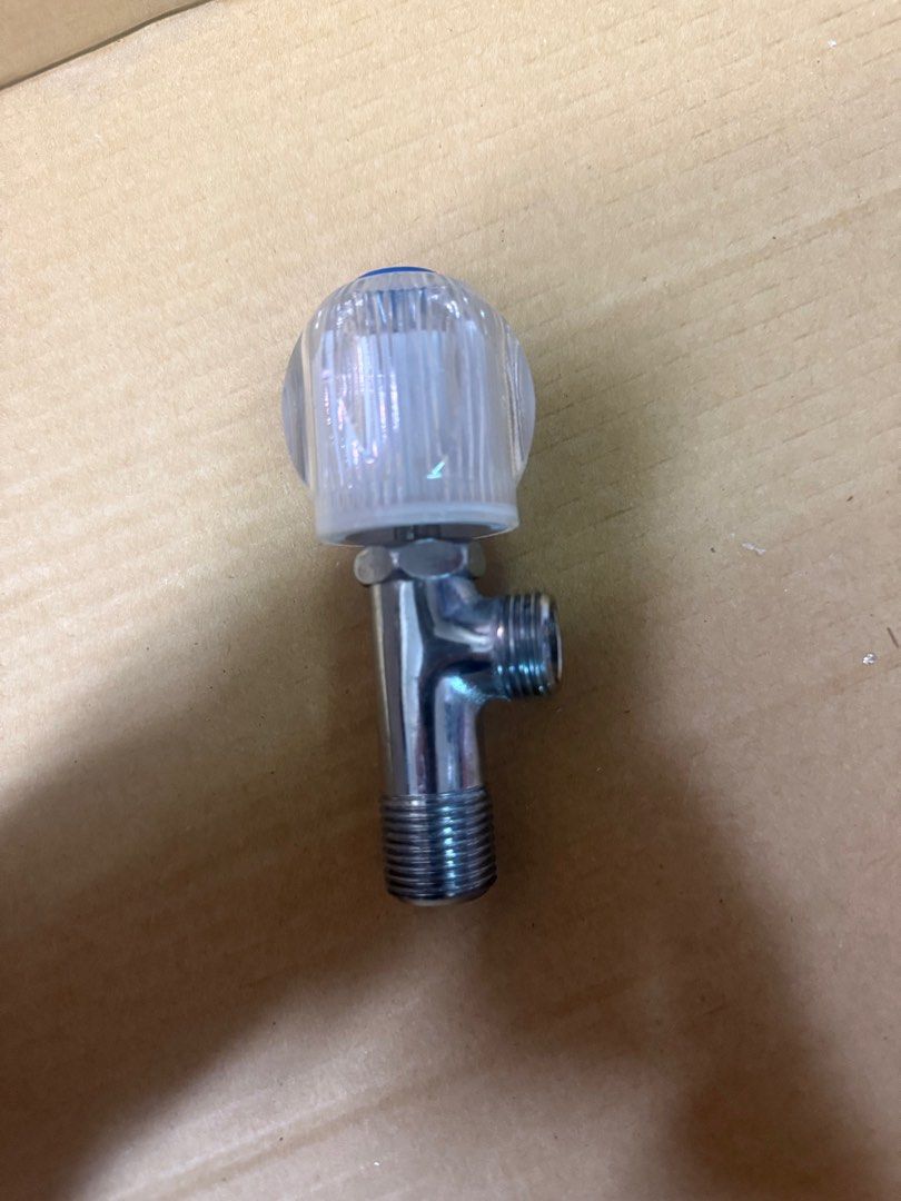 由 cccccccccyyy (刊登 ID 1380713121，圖片 1) 提交，位於 桃園市 (Taoyuan) 的 三角凡爾 (類別：浴室、廚房用品配件)，說明：。