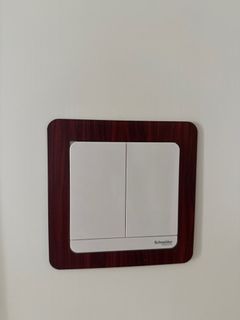 （分類：）位於 。 由 2sellll 提交（商品編號 1380753868，圖片 1）。簡介： 。