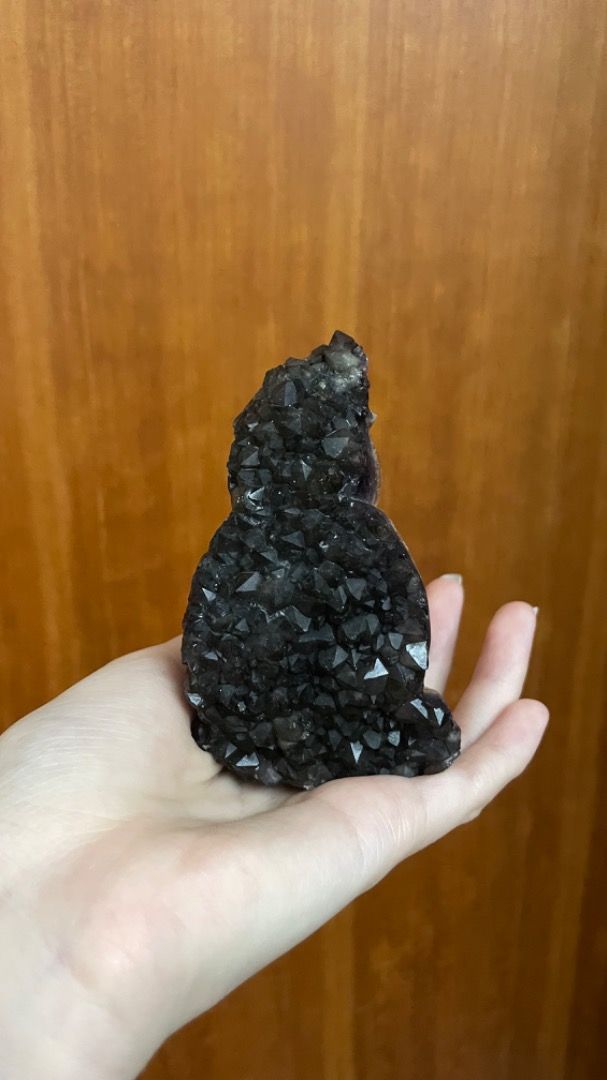 由 1yuiii._ (刊登 ID 1380774074，圖片 3) 提交，位於 高雄市 (Kaohsiung) 的 水晶/動物晶簇/天然水晶/烏拉圭紫晶 (類別：其他居家裝飾)，說明：水晶難免會有天然瑕疵 ⚠️商品售出後不做退換。