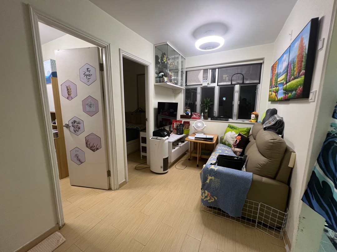 (分類:)位於 。 由 azure_flier 提交(商品編號 1380825059,圖片 1)。簡介: 。