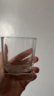 由 zyhhhh (刊登 ID 1380884471，圖片 1) 提交，位於 的 (類別：)，說明：。