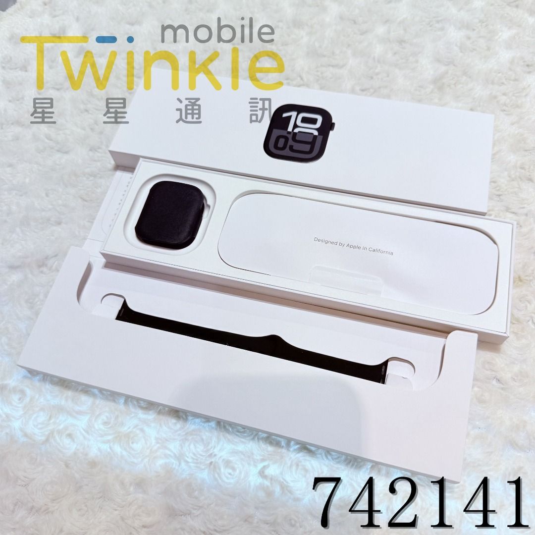 由 twinklephoneshop (刊登 ID 1380744814，圖片 3) 提交，位於 台南市 (Tainan) 的 ✨(星星通訊)僅開通檢查未使用 近全新保固超久~Apple Watch S10 42mm LTE M/L A3001 曜黑 9成8新，實體門市最安心♥ (類別：智慧穿戴裝置及智慧手錶)，說明：✨ 請勿直接下標！門市手機流動快！下標前請先聊聊或與服務人員聯繫確認有無現貨✨ ✨ 門市有各種漂亮機型，歡迎親臨門市逛逛 ✨ ✨ 電話及住址請參閱關於我✨ ✨ 本賣場手機來源絕對正常 不賣贓機故障機 ✨ ✨ 本賣場手機皆親自收購 嚴格檢查 並非大量購入同行二手機來轉賣 ✨ ✨ 本賣場店保不包含損耗品 比如電池及隨附配件 ✨ 『Model』 : Apple Watch Series 10 42mm M/L LTE A3001 『Color』 : Jet Black Aluminum 『Accessories』 : box/charging cable/watchband 『W