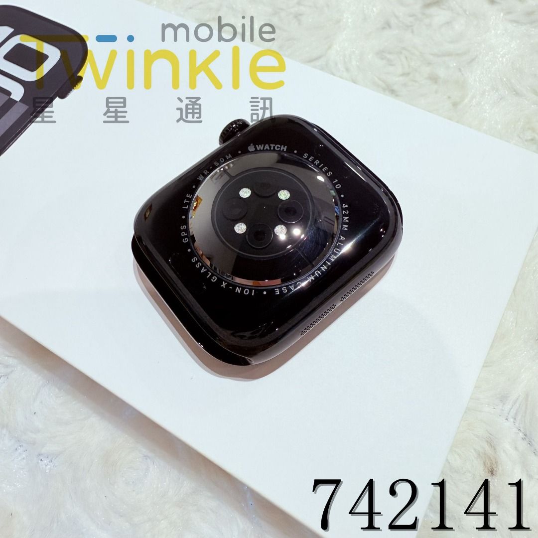 由 twinklephoneshop (刊登 ID 1380744814，圖片 2) 提交，位於 台南市 (Tainan) 的 ✨(星星通訊)僅開通檢查未使用 近全新保固超久~Apple Watch S10 42mm LTE M/L A3001 曜黑 9成8新，實體門市最安心♥ (類別：智慧穿戴裝置及智慧手錶)，說明：✨ 請勿直接下標！門市手機流動快！下標前請先聊聊或與服務人員聯繫確認有無現貨✨ ✨ 門市有各種漂亮機型，歡迎親臨門市逛逛 ✨ ✨ 電話及住址請參閱關於我✨ ✨ 本賣場手機來源絕對正常 不賣贓機故障機 ✨ ✨ 本賣場手機皆親自收購 嚴格檢查 並非大量購入同行二手機來轉賣 ✨ ✨ 本賣場店保不包含損耗品 比如電池及隨附配件 ✨ 『Model』 : Apple Watch Series 10 42mm M/L LTE A3001 『Color』 : Jet Black Aluminum 『Accessories』 : box/charging cable/watchband 『W