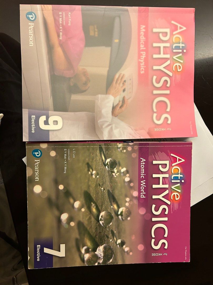 Active physics 7 & 9 （分類：教科書）位於 Hong Kong。 由 the.pond 提交（商品編號 1380870766，圖片 1）。簡介： 7 - 2016 /2023 reprinted 寫過一頁 90% new 100 9 - 2016/ 2020 reprinted 寫過一頁 90% new 100 。