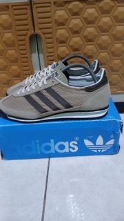 (Kategori: ) berada di . Dikirim oleh alpha_thrift.co (ID iklan 1380842725, Gambar 1). Deskripsi: .