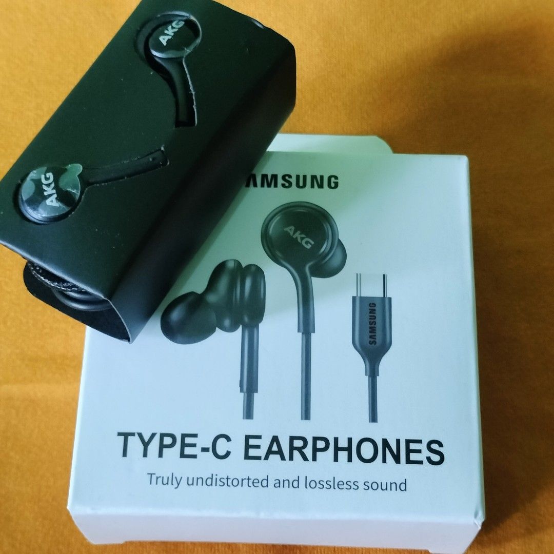 AKG EARPHONES TYPE C & 3.5MM JACK (Category: Earphones) located in Paranaque City. Submitted by powerzone0517 (Listing ID 1380762814, Image 3). Description: .