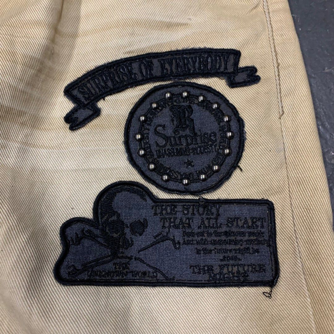 Archive Semantic design chain pocket skull patch baggy pants (Category: Jeans) located in Cagayan de Oro. Submitted by sumamestreethub (Listing ID 1380880192, Image 3). Description: Width 33 Length 41.2 Inseam 32 Knee 8.8 Leg opening 8.8 Rise 9 .