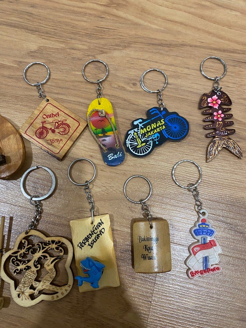 Assorted Unique Keychains (Category: Toys & Games) located in Kuala Lumpur. Submitted by re.loveit (Listing ID 1380704544, Image 2). Description: I wanna clear my stuff, if you buy more the price can nego as well ☺️☺️.
