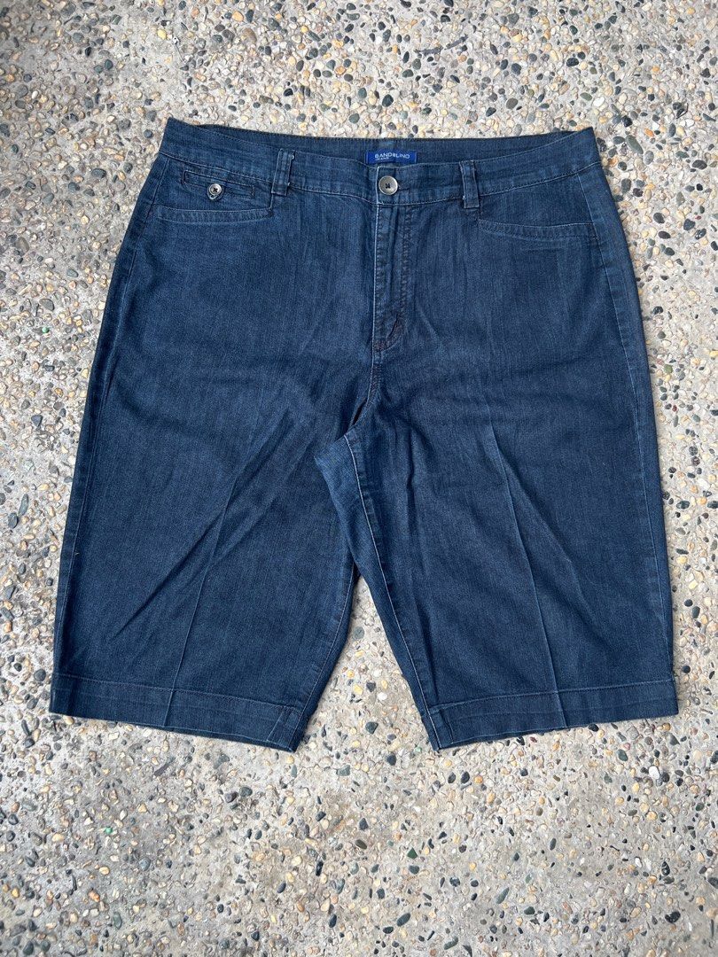 bandolino denim shorts (Category: Chinos) located in Manila. Submitted by kalinumerouno (Listing ID 1380782491, Image 1). Description: .