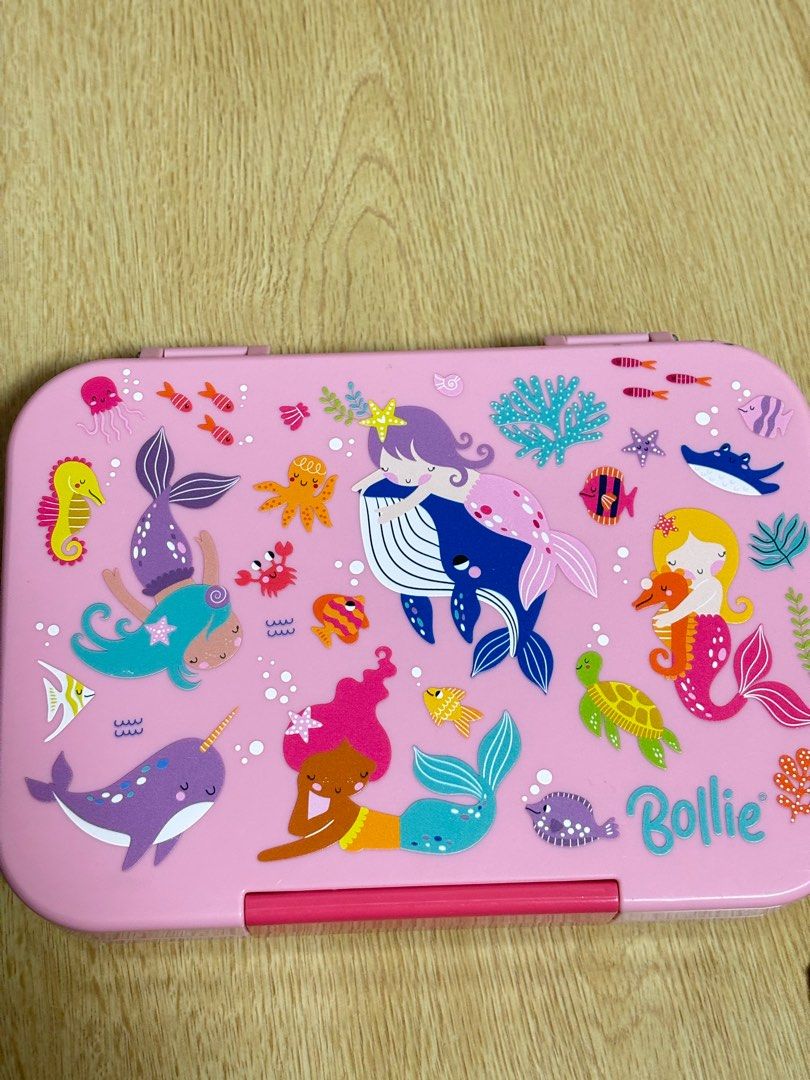 Bollie Bento Preloved (Category: Weaning & Toddler Feeding) located in Rizal. Submitted by musthavedolls (Listing ID 1380714813, Image 2). Description: Preloved Bento Box from Bollie Di naglleak Good condition used for a year ₱450 Free bento tools Pick up cainta rizal RFS: Decluttering, dami na bento.