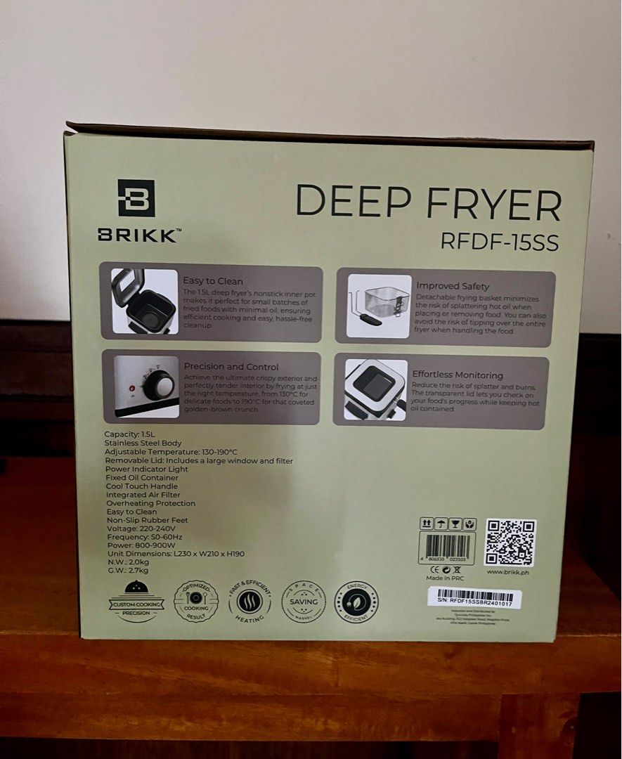 Brand new Brikk Deep Fryer (Category: Cookware & Accessories) located in Paranaque City. Submitted by nikka411 (Listing ID 1380797465, Image 3). Description: Brand new Brikk deep fryer Capacity 1.5 liter Stainless steel body Removable lid: includes a large window and filter Power indicator light Fixed oil container Integrated air filter Overheating protection Non-slip rubber feet 220-240V MOP: BPI or GCash Shipping c/o buyer via Lalamove or Grab.