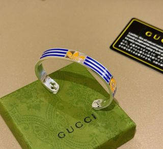 (Category: ) located in . Submitted by mia_cerified.merchant (Listing ID 1380811029, Image 1). Description: .