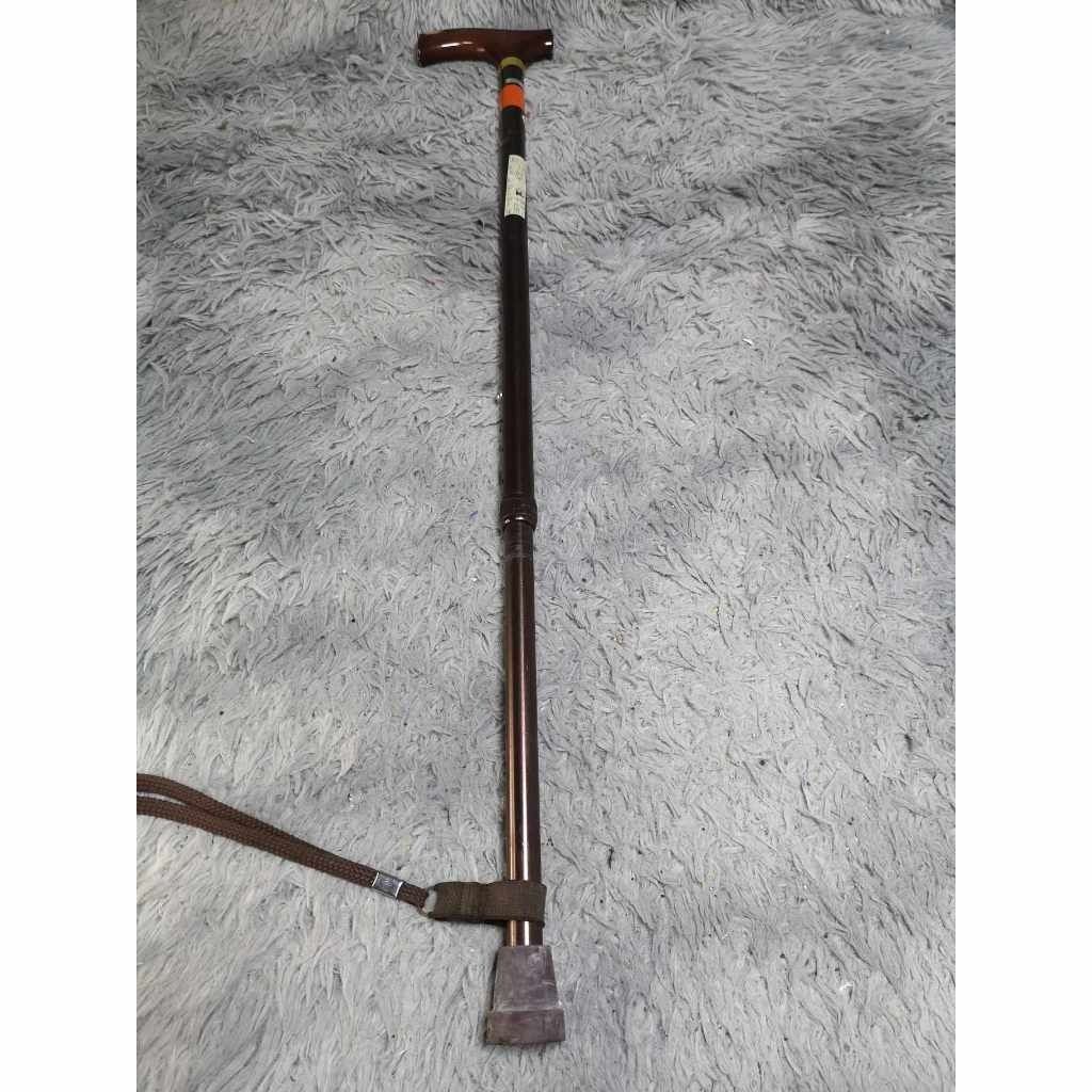 Brown Alloy Adjustable walking Stick. (Category: Medical Supplies & Tools) located in Santa Cruz. Submitted by jmy_surplus.2 (Listing ID 1380857347, Image 3). Description: 30% Size ; L - 35 W - 1.4 H - 5 Color ; Brown Type ; Walking Stick Brand ; No brand Material ; Alloy Style ; Brown Walking Stick LR - 57 JMY1.