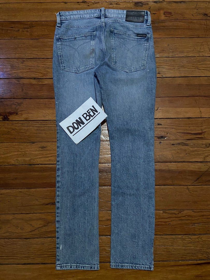 Calvin Klein skinny denim (Category: Luxury Apparel) located in Baguio. Submitted by don_ben (Listing ID 1380871658, Image 2). Description: Size 30 on tag 40½” length 6” leg opening / hem *With paint stains Very good used condition.